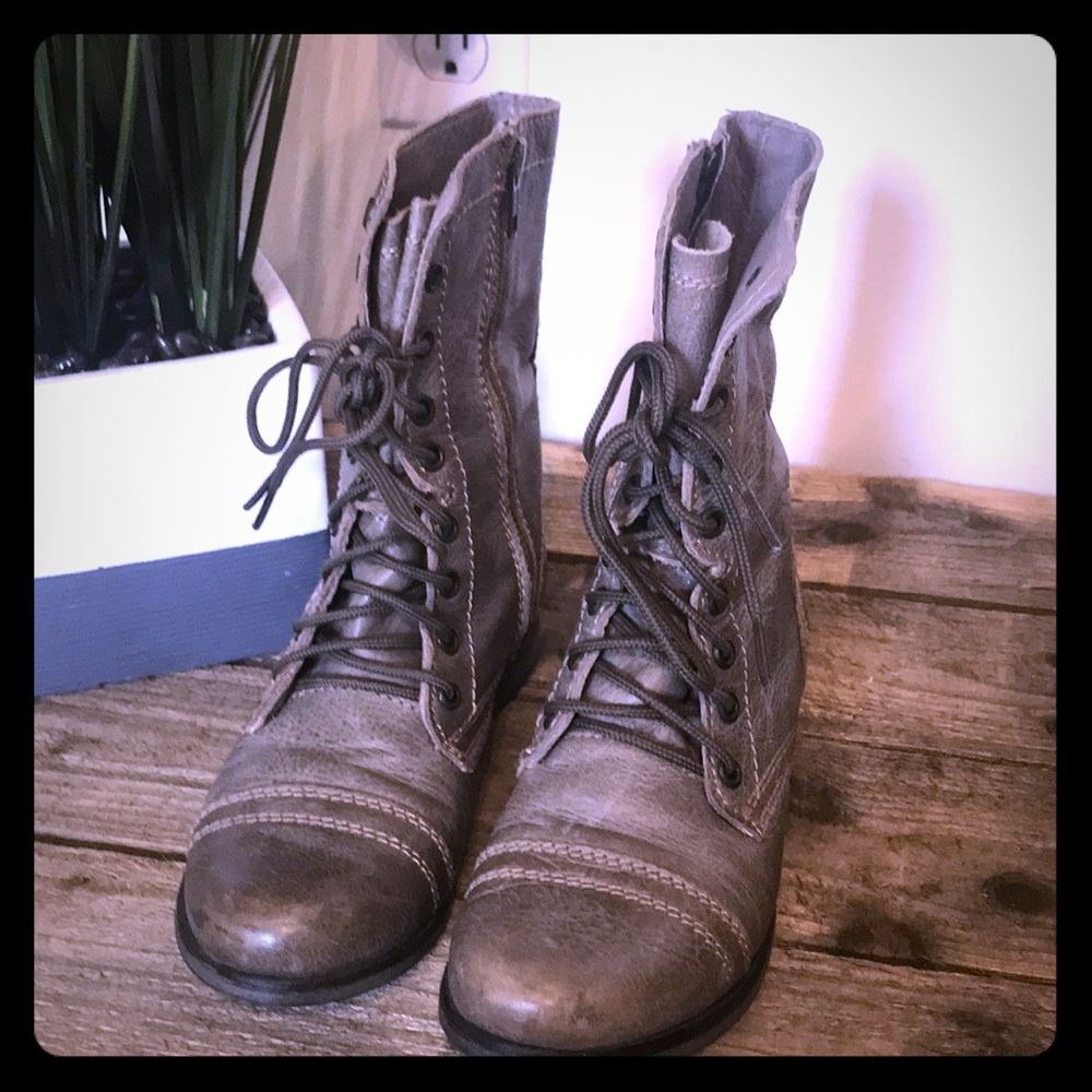 Steve Madden Troopa Combat boots